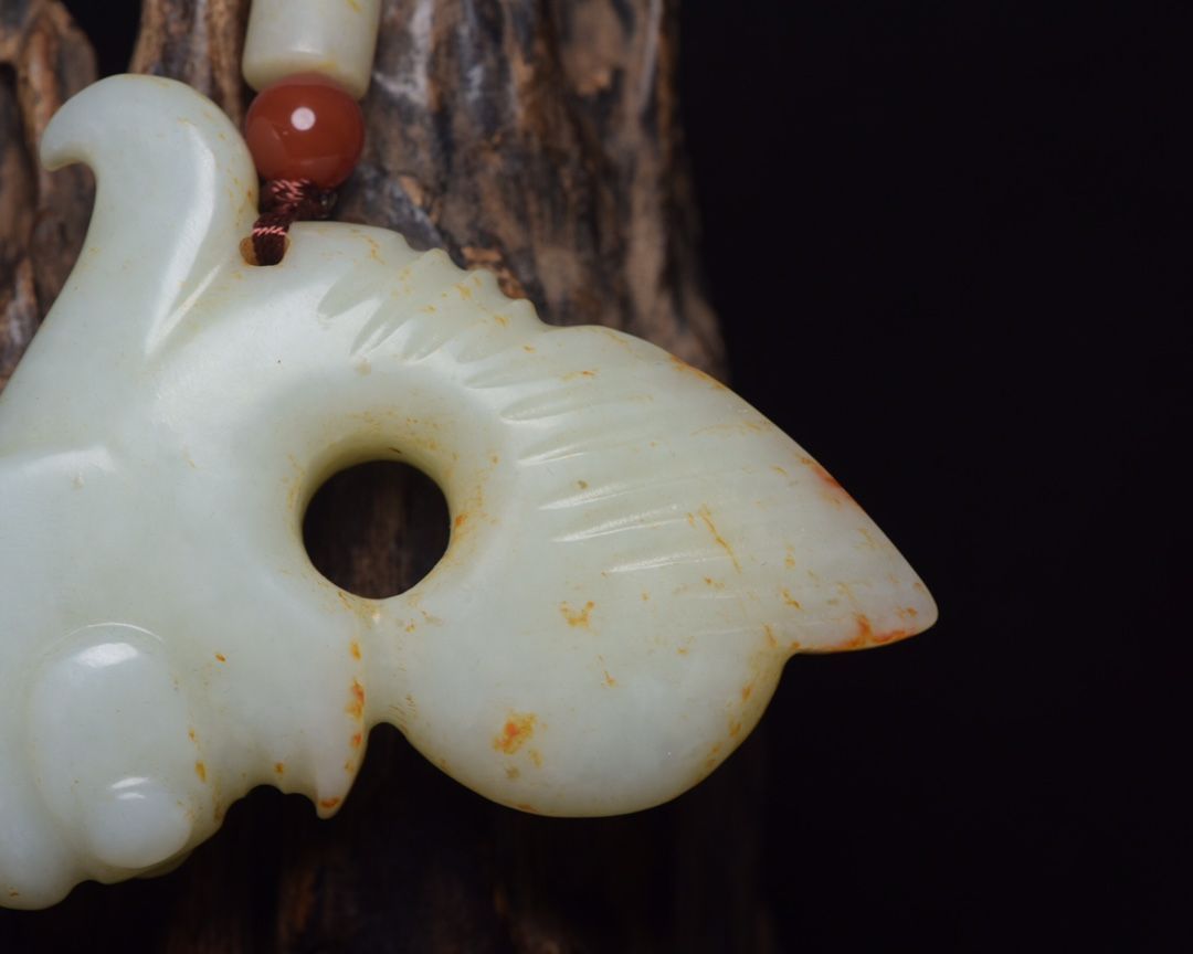 旧家蔵出し 和田玉細密彫 高古件 透空彫 玉豬龍 根付 置物 賞物 供養品