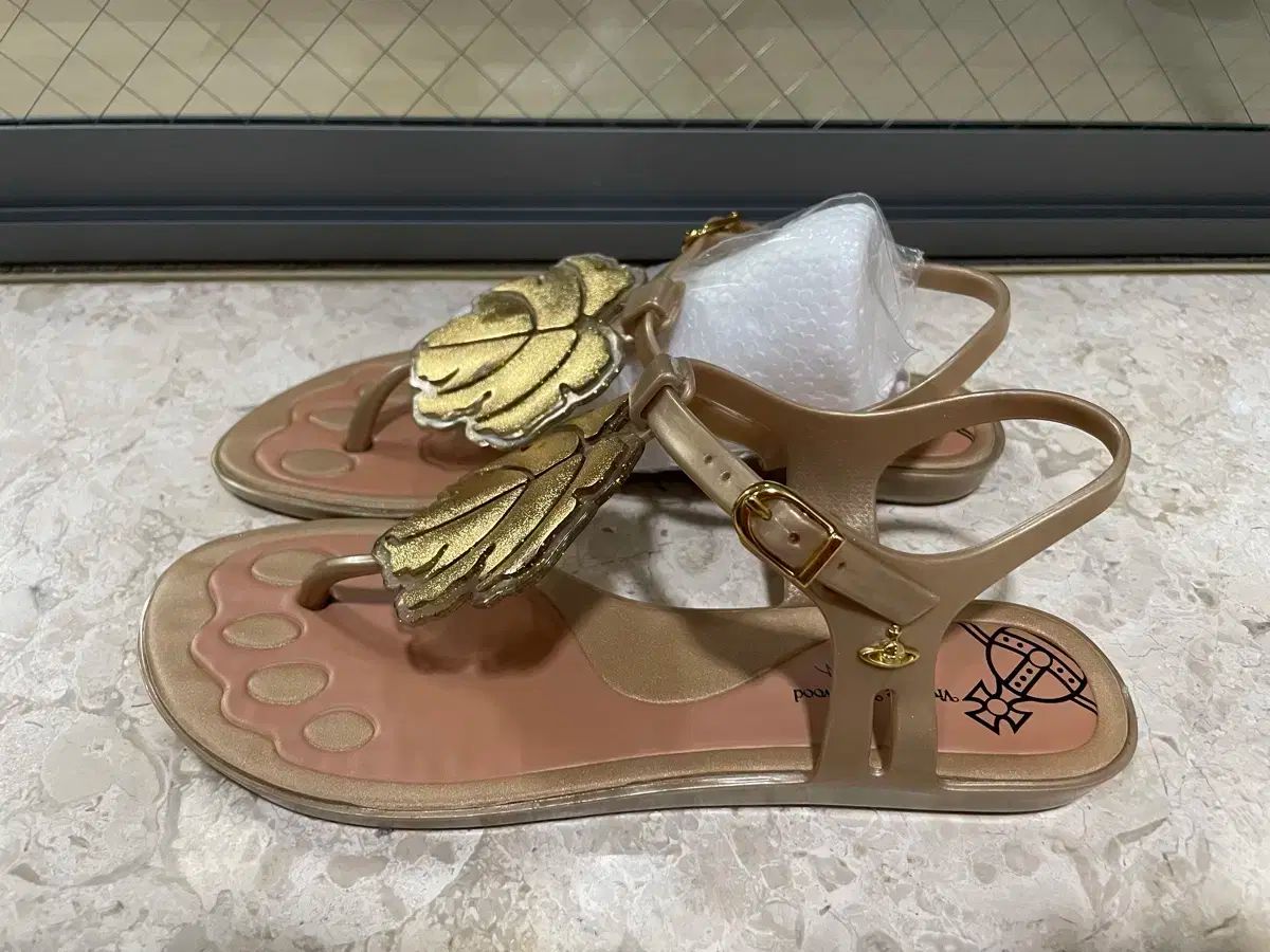 【ヴィヴィアンウエストウッド】サンダル ピーチサンダル Vivienne Westwood(ヴィヴィアンウエストウッド) サンダル
