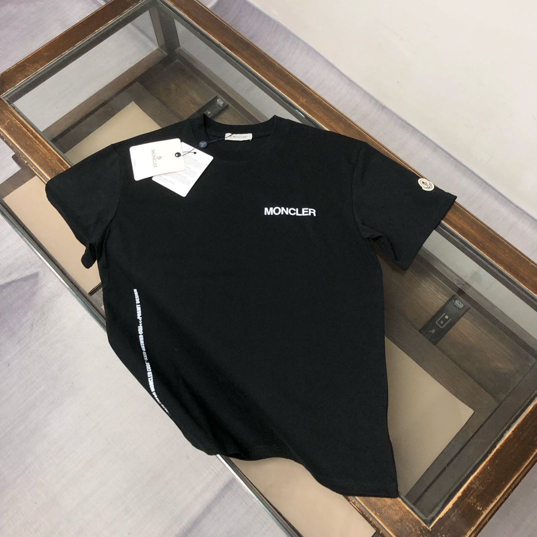 ♪直営店♪Moncler 25SS サイドスリット Tシャツ 今日特価】Moncler 25SS サマー T シャツ - メルカリ