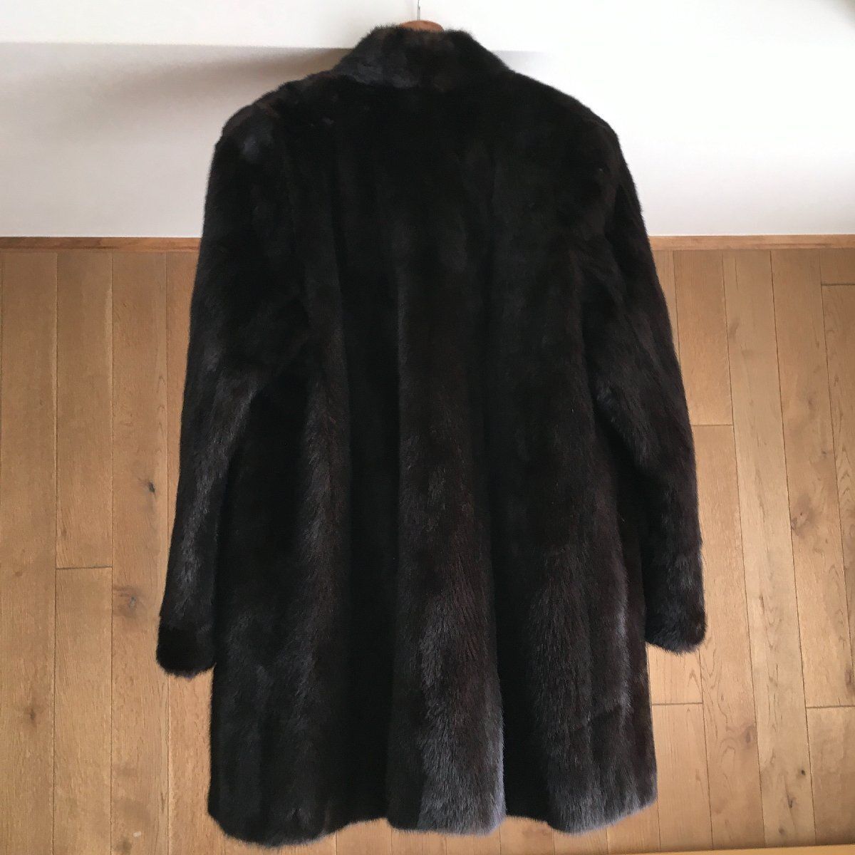 2025-25 秋冬新作  ハイブランドの 金タグ MINK SAGA サガミンク コペンハーゲン FUR KOPENHAGEN ジャケット・アウター