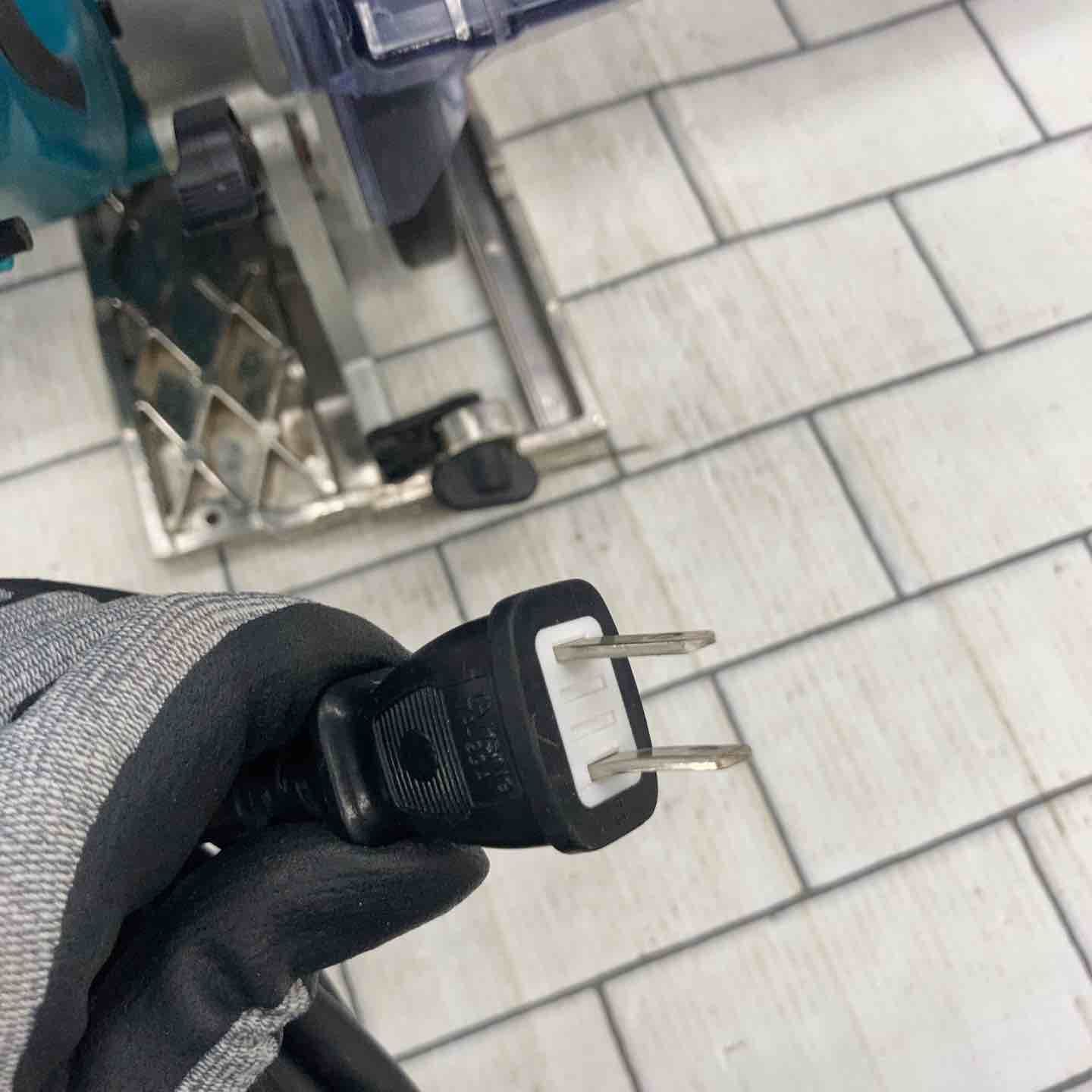 makita 防じん丸のこ