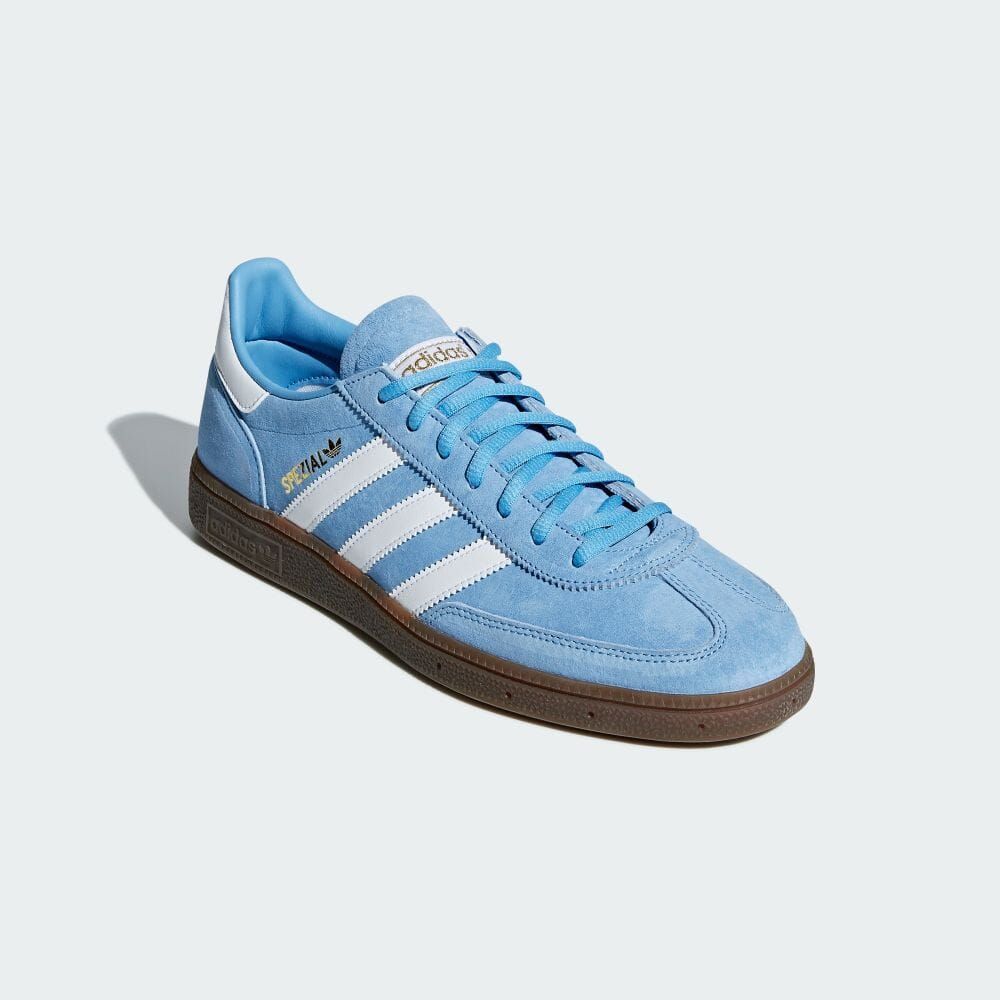 アディダスオリジナルス ハンドボール スペツィアル ストリート メンズ レディーススニーカー 靴 通勤通学 MENS WOMAN BD7632 HANDBALL SPEZIAL SHOES LIGHT BLUE × FOOTWEAR WHITE × GUM