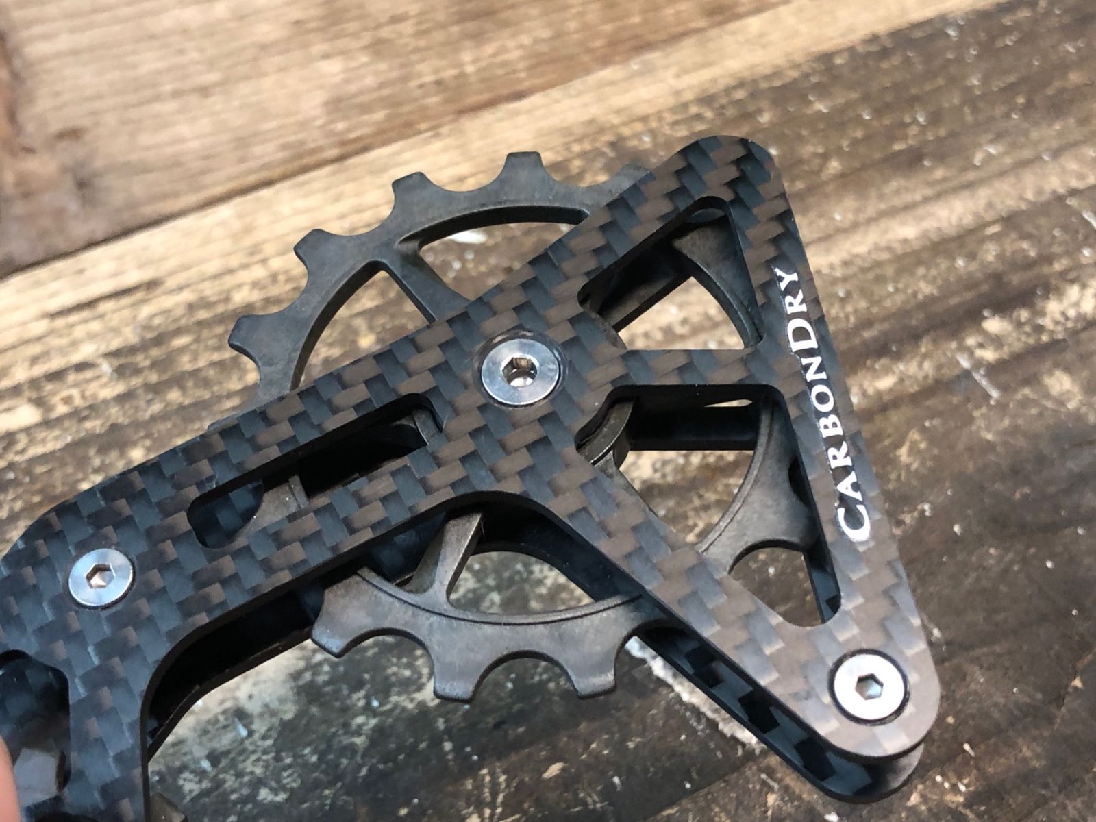 IW336 カーボンドライジャパン CDJ ビッグプーリー V3 R9100/R8000用