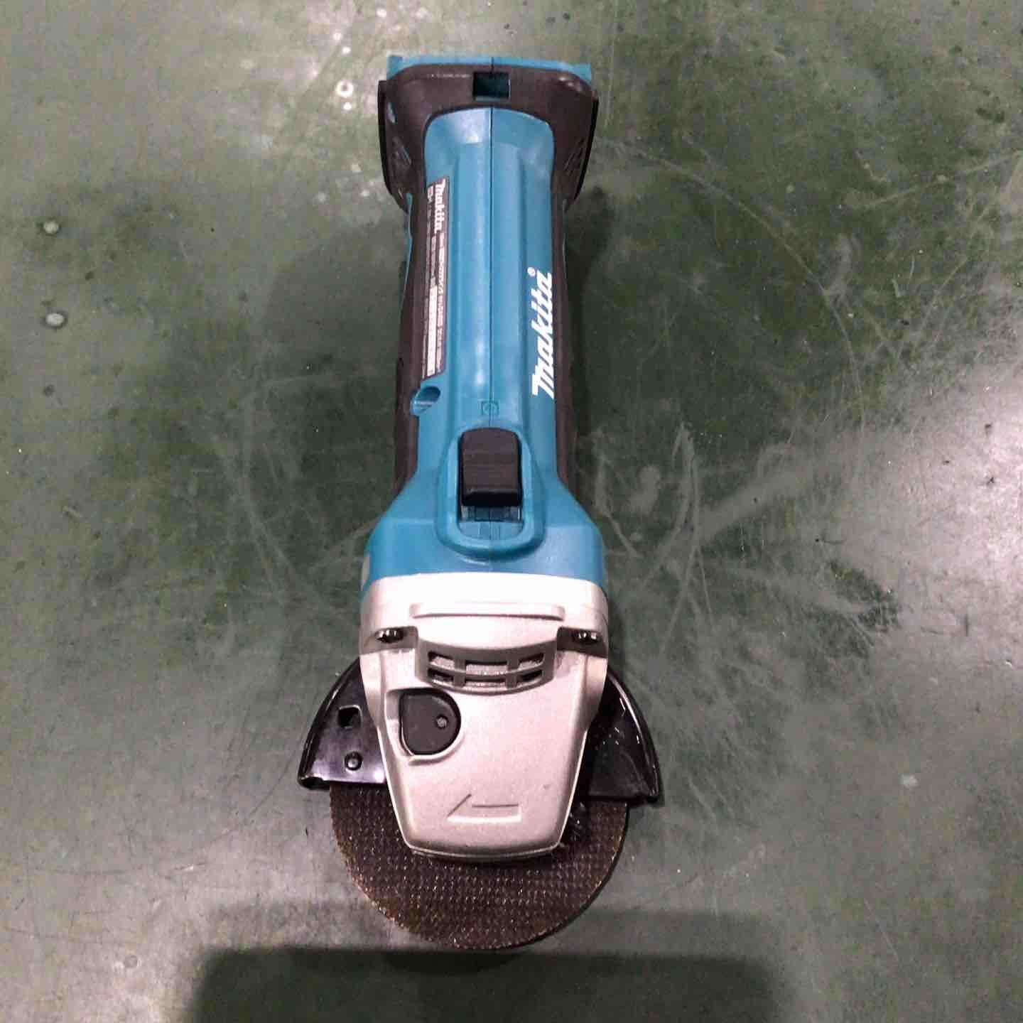 ☆マキタ(makita) 100mmコードレスディスクグラインダー GA400DZ ☆マキタ(makita) 100mmコードレスディスクグラインダー GA400DZ
