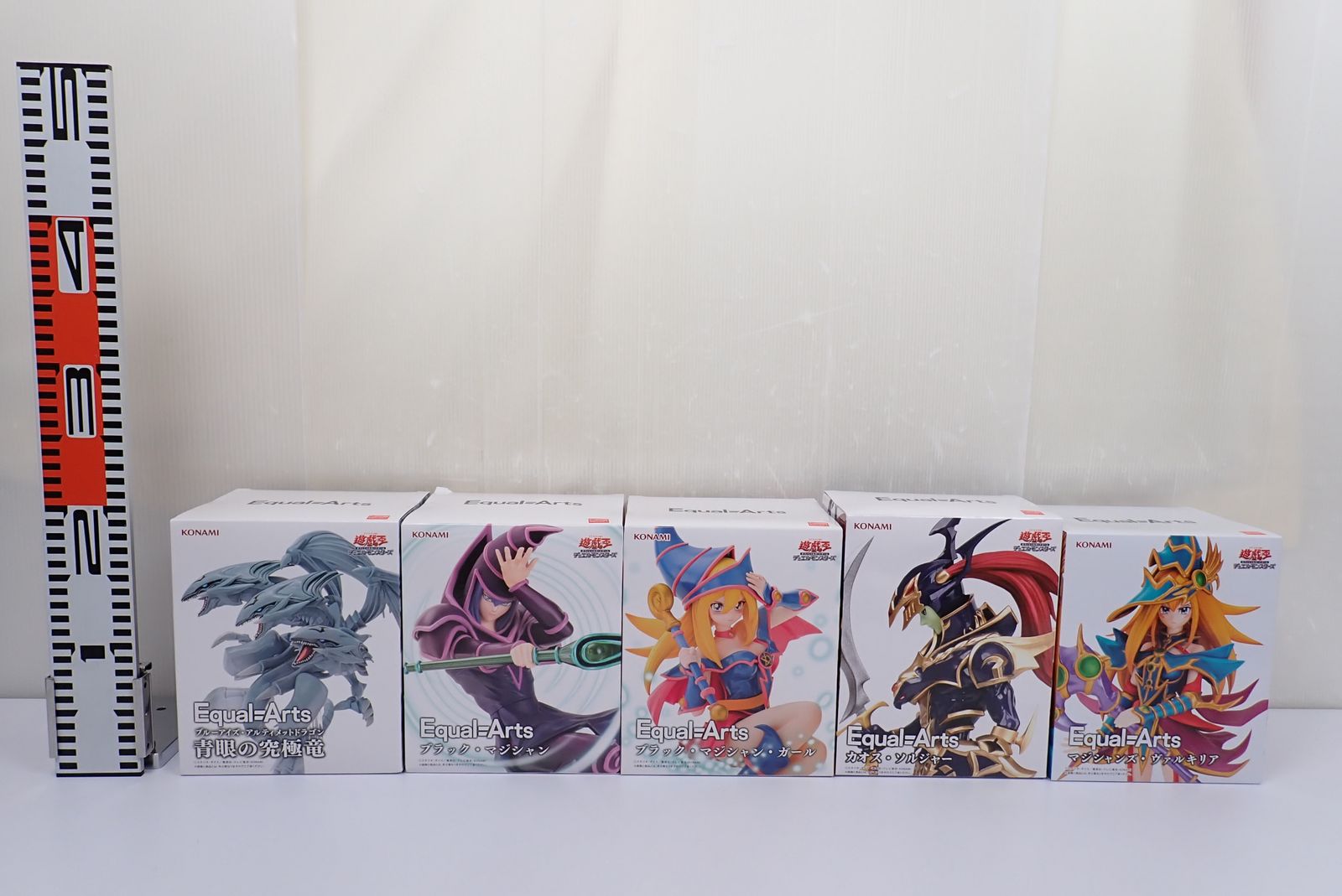 遊戯王　フィギュア5点(ブルーアイズ　ブラック・マジシャン　ヴァルキリア……… 遊戯王 フィギュア5点(ブルーアイズ ブラック・マジシャン
