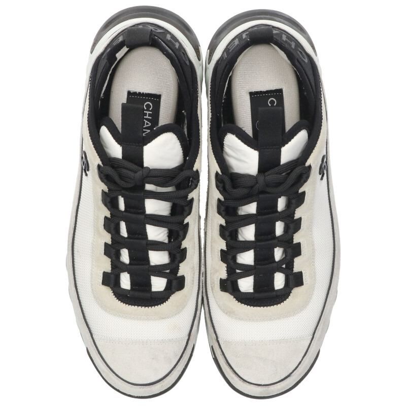 美品 シャネル CHANEL ココマーク バイカラー スニーカー シルバー 41 楽天市場】シルバー スニーカー（ブランドシャネル）の通販