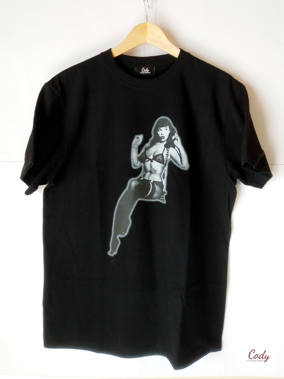 BETTIE PAGE 【TYPE-1】5.6oz オリジナルT-Shirts   ベティペイジ　ピンナップガール  50s ロカビリー  パンク ロック ビンテージ