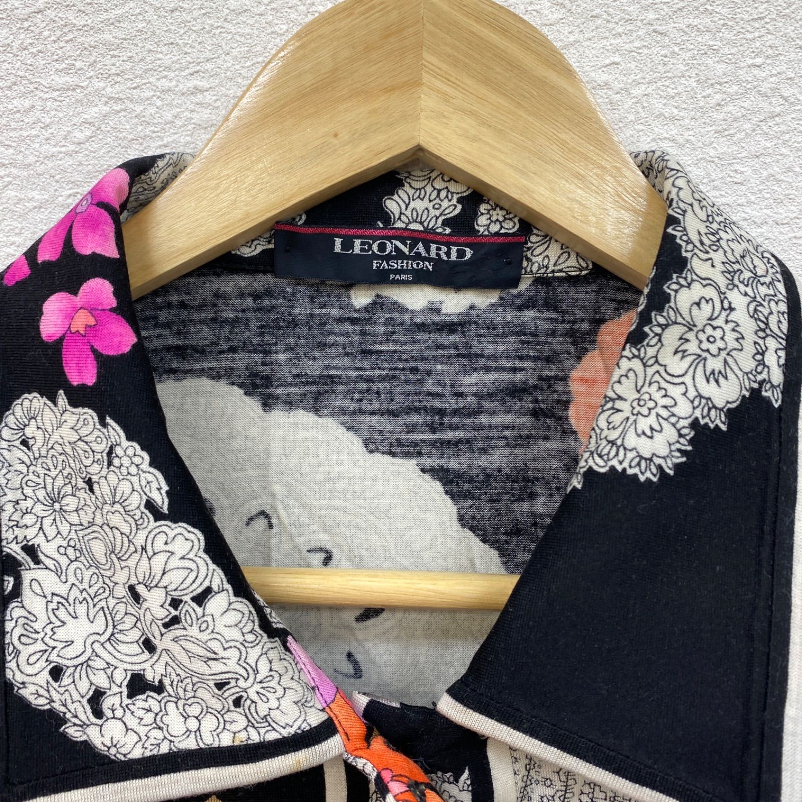 レオナール  薄手ジャケット　花柄　コットン　L LEONARD FASHION レオナール 薄手ジャケット 総柄 花柄 サイズL