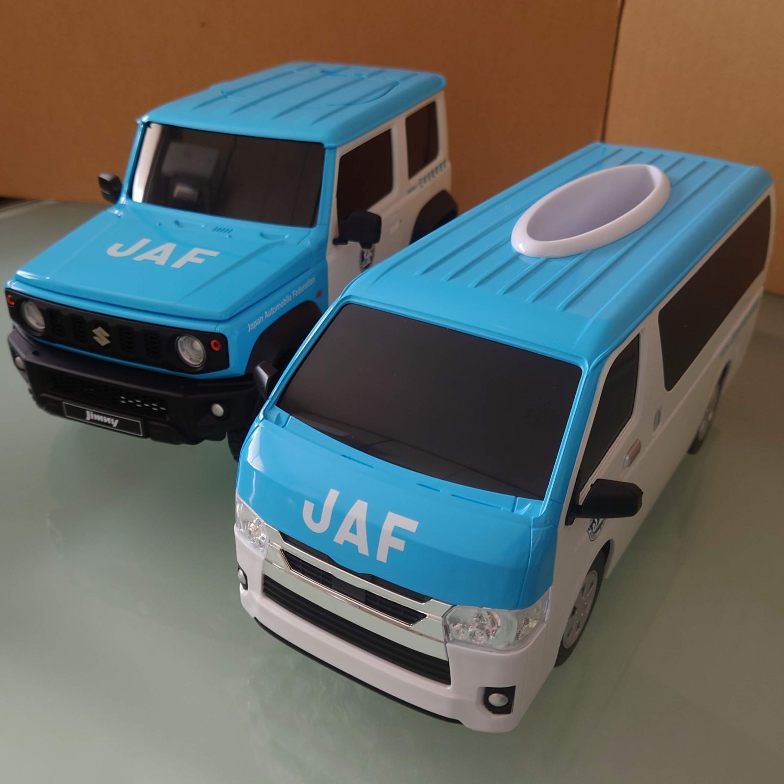 1/18 トヨタハイエース JAF(日本自動車連盟)版 ティッシュケース