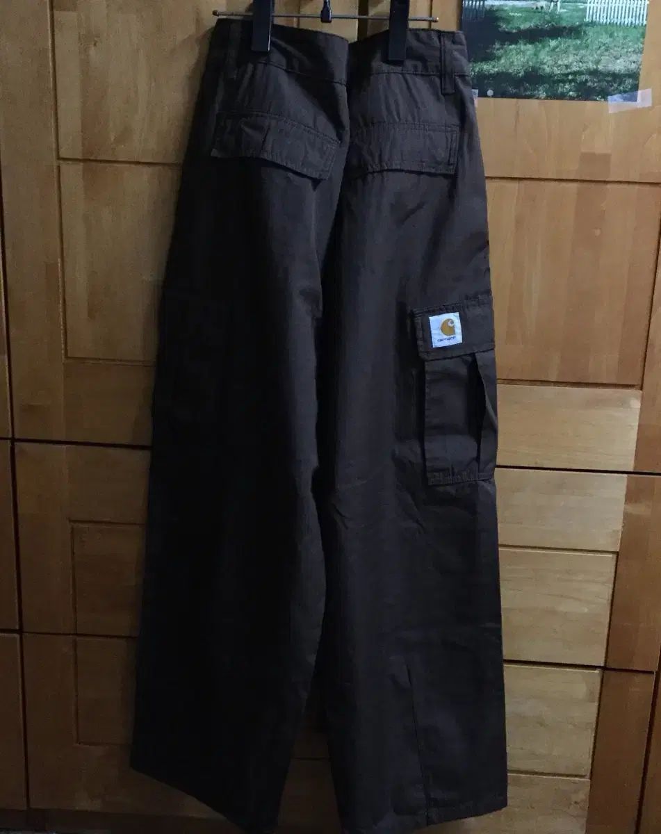 カーゴ パンツ