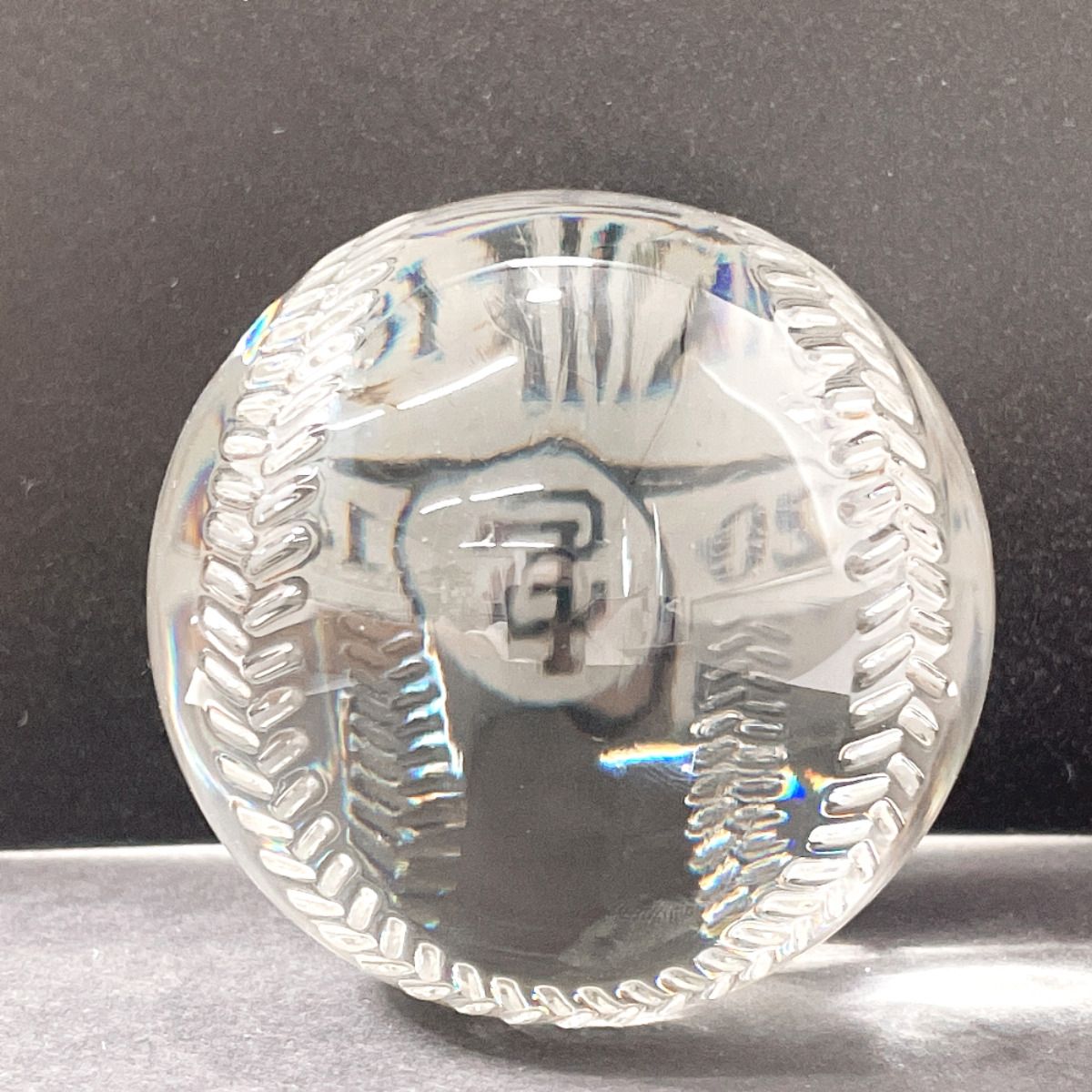 ティファニー オブジェ 野球ボール ペーパーウェイト 2014年 MLB ワールドチャンピオン サンフランシスコ ジャイアンツ クリア