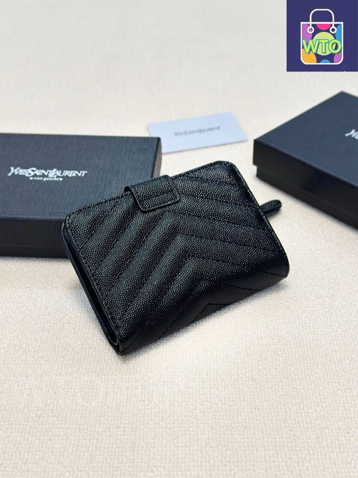 超美品！YSLサンローラン☆三つ折り財布 小銭入れ 希少大人気　値下げ交渉⭕️ 超美品！YSLサンローラン☆三つ折り財布 小銭入れ 希少大人気