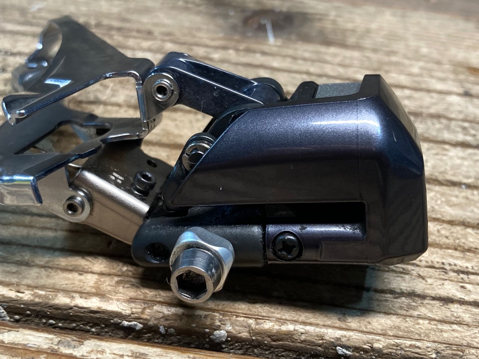 IZ116 シマノ SHIMANO アルテグラ ULTEGRA FD-R8050 フロントディレイラー BRIGHTFACE_UK