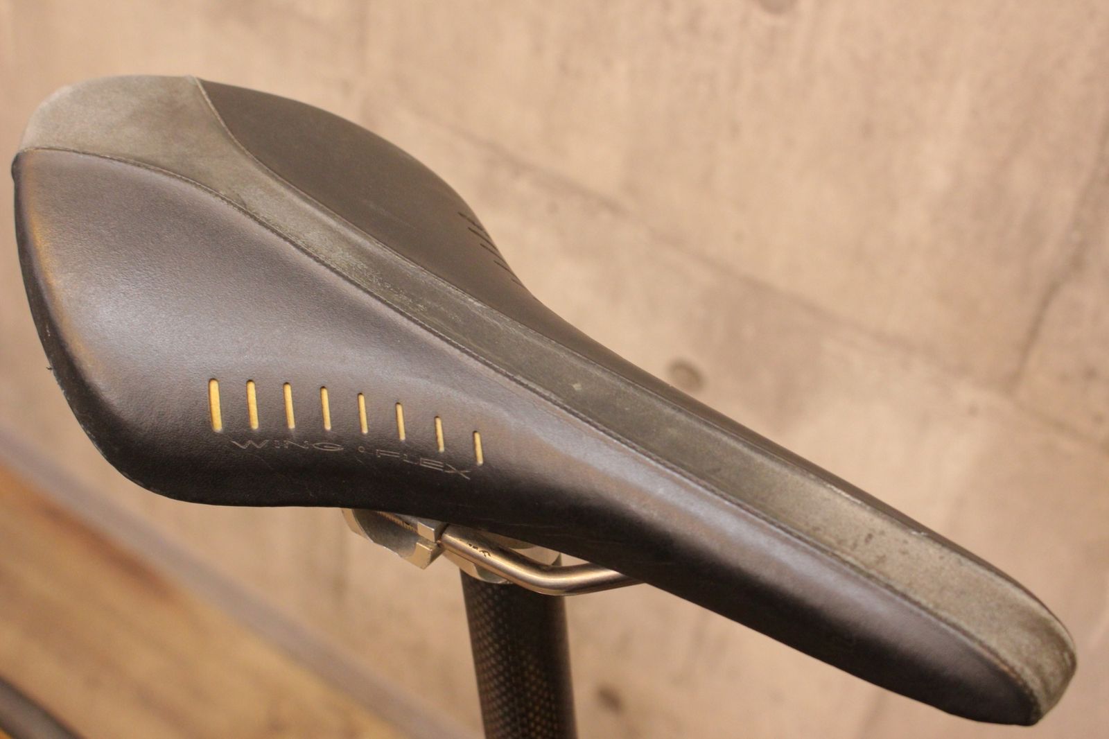 ケストレル KESTREL エアフォイル AIRFOIL 40 デュラエース