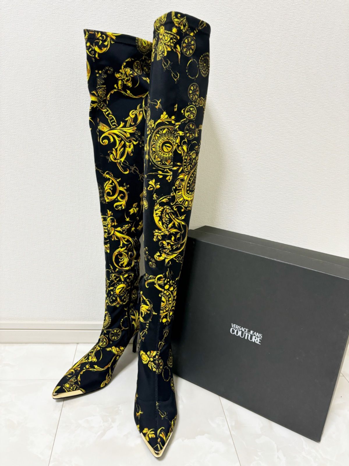 Versace ヴェルサーチ ジーンズ ロングブーツ ブラック ゴールド