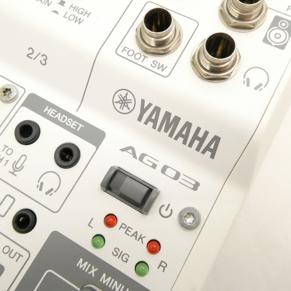 YAMAHA