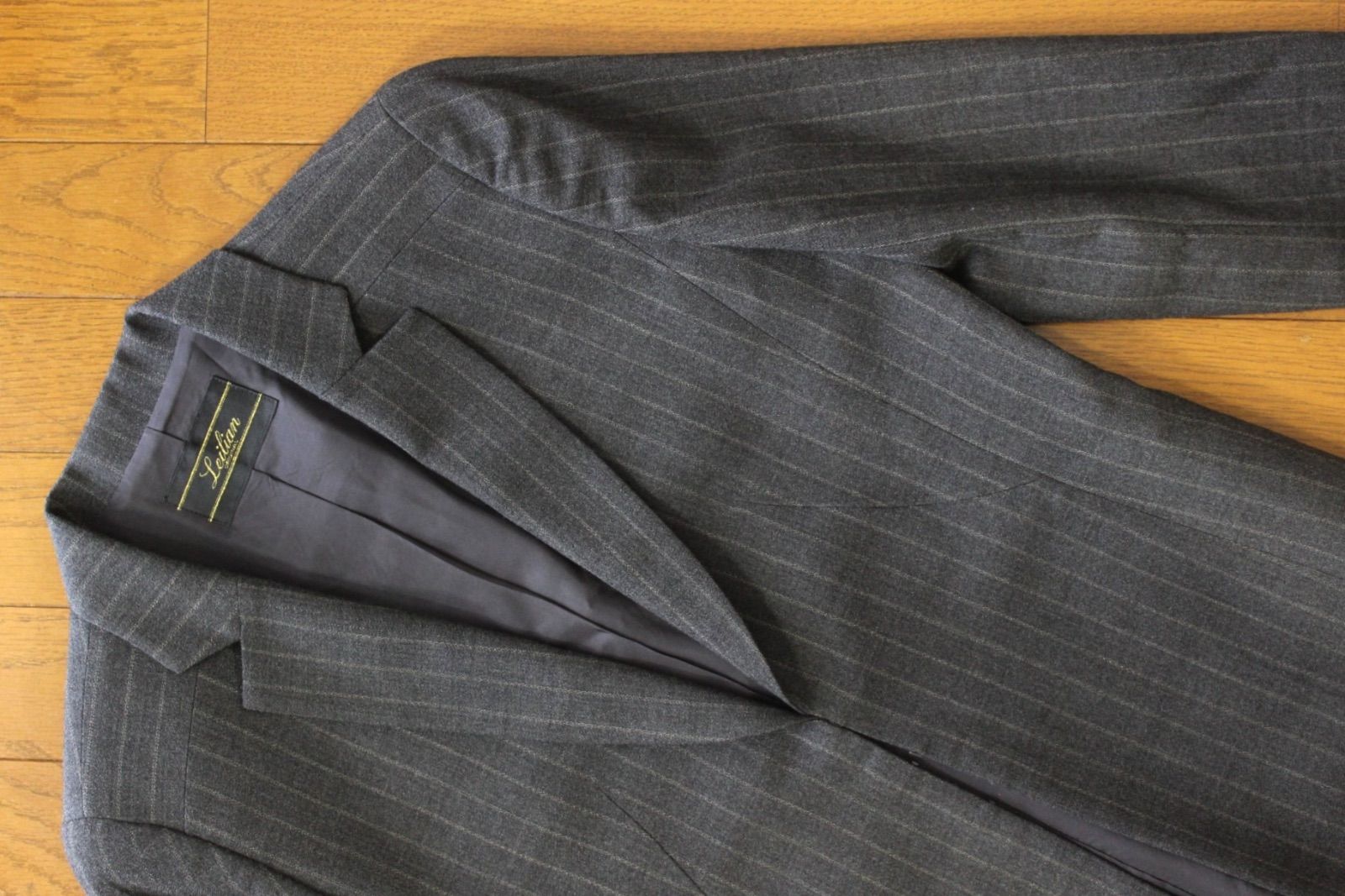 レリアン パンツスーツ 9 レディース M グレー ストライプ セレモニー ジャケット Leilian ♥に近い