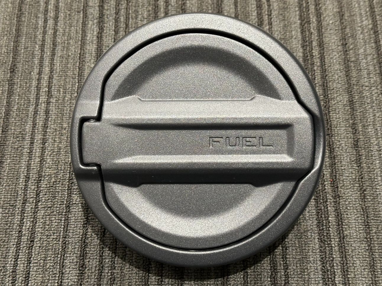 ジープ　ラングラー　MOPAR FUEL FILL フューエルカバー 71BFt2OXWJL._UF350,350_QL50_.jpg