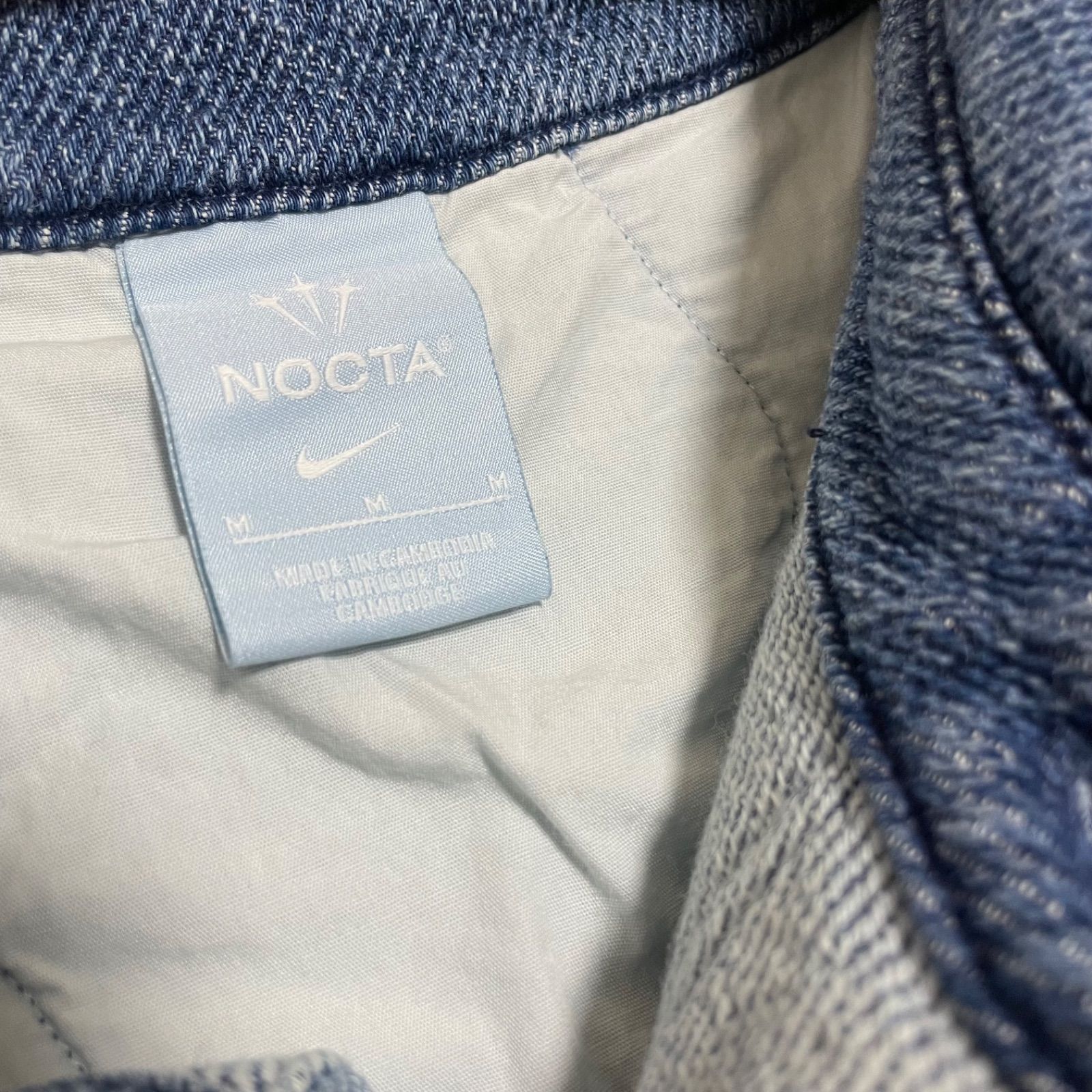 定価26070円ナイキ x NOCTAオパール デニムシャツ Lサイズタグ付新品 Nike x Drake Nocta】Opal Lily Pad Denim Shirt French Blue