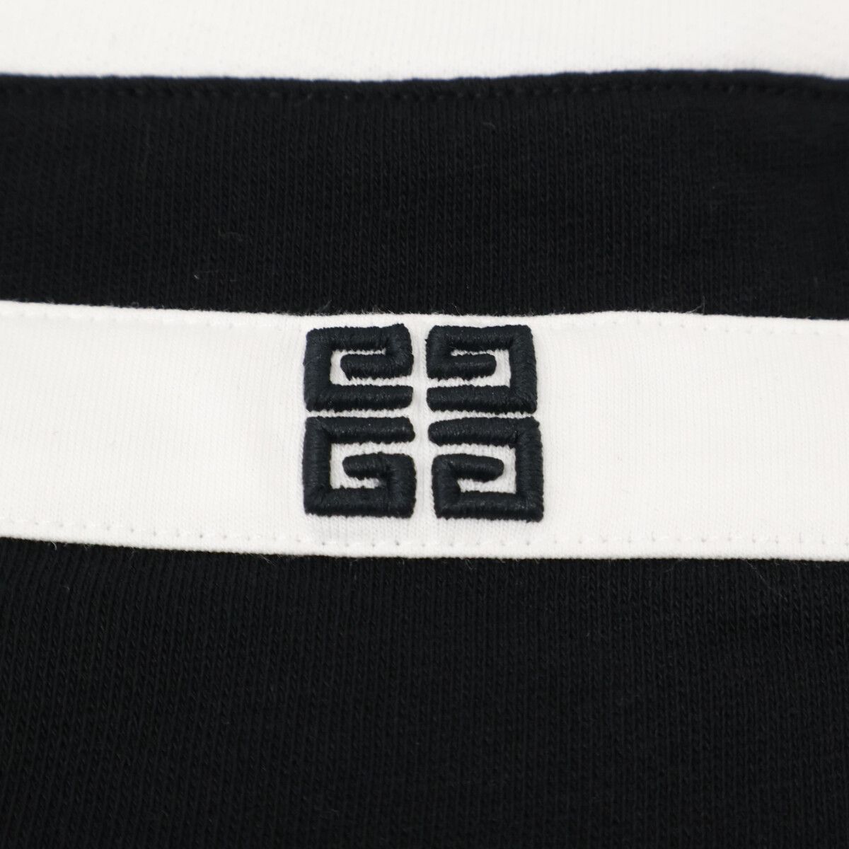 GIVENCHY ジバンシィ ﾌﾞﾗｯｸ BMJ01430AF 19SS ﾌﾛﾝﾄﾛｺﾞ ｸﾙｰﾈｯｸｽｳｪｯﾄ XL WWW_SMP1DAWEKUDUS_SCH_ID