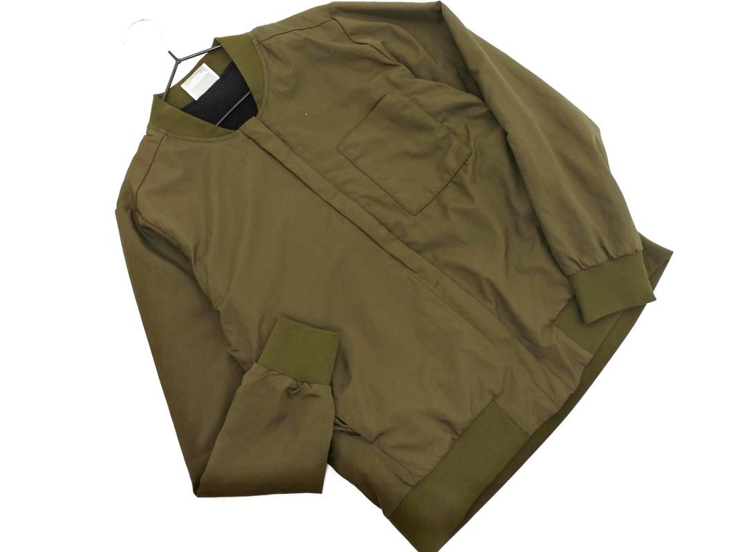 バーバリー ブルゾン　カーキ　Ｍ バーバリー(BURBERRY) その他のメンズジャケット・アウター