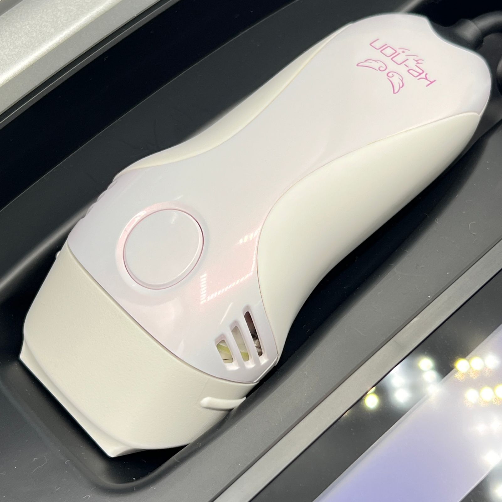 美品 ver.8.4 ケノン 眉毛脱毛器付き 脱毛器 シャインピンク 美顔器 ケノン Ver.8.4 美品 ver.8.4 ケノン 眉毛脱毛器付き 脱毛器 シャイン