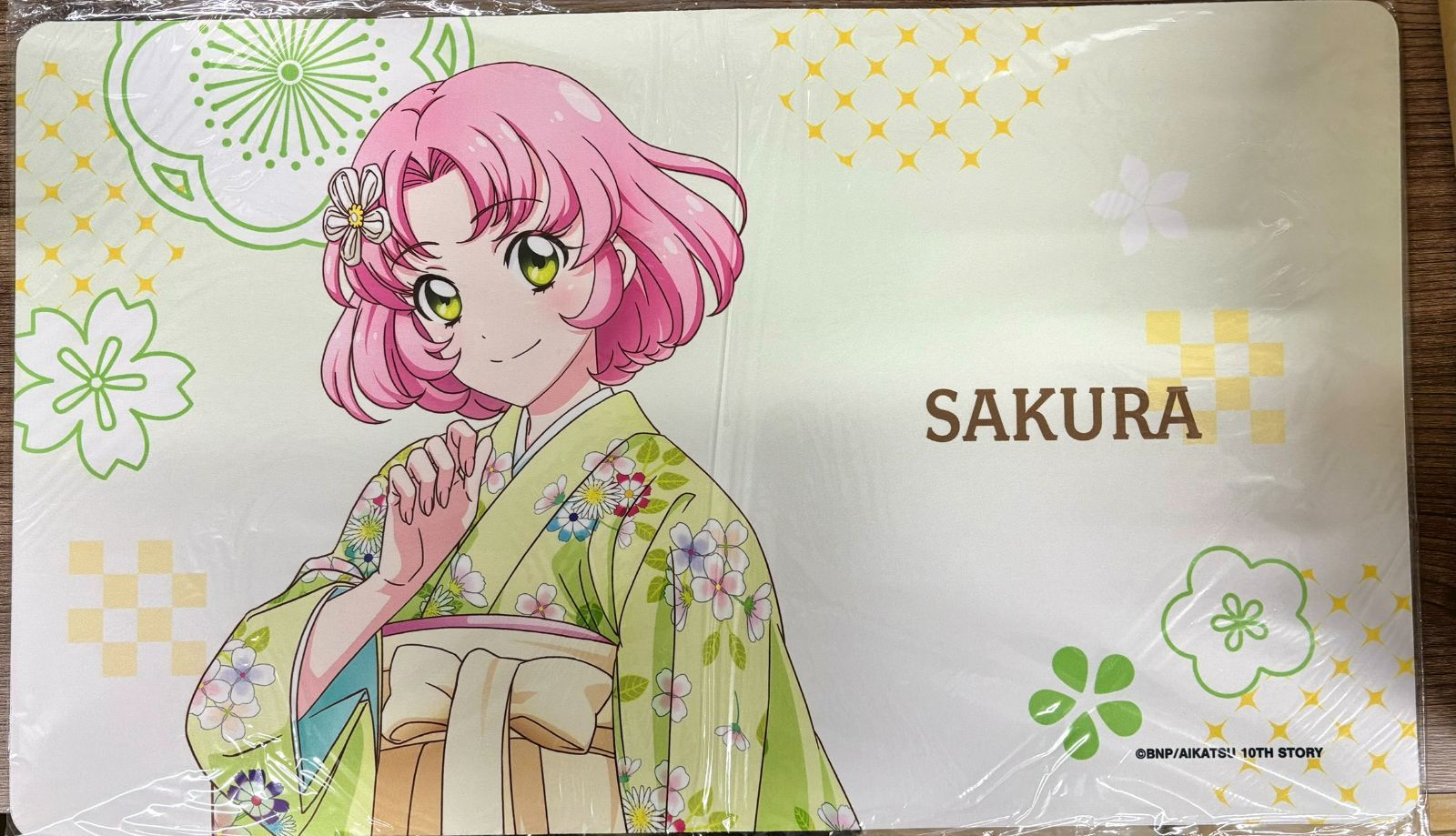 アイカツ 北大路さくら 袴 ver. マルチデスクマット 花やしき ラバーマット アイカツ 北大路さくら 袴 ver. マルチデスクマット 花やしき