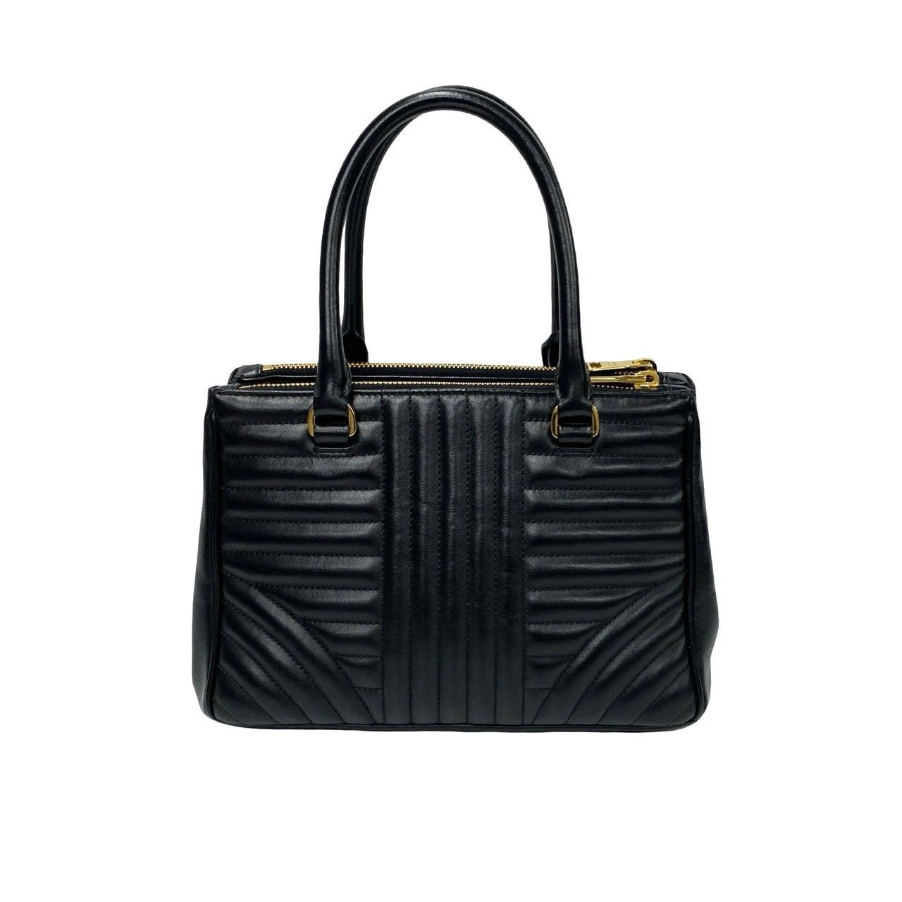 極美品 プラダ テスートナイロン トート ハンドバッグ ブラック B3864 極美品 プラダ テスートナイロン トート ハンドバッグ ブラック B3864