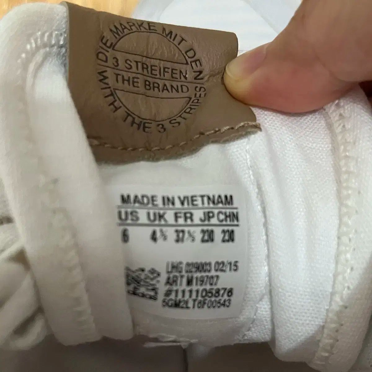 半額配送なし adidas