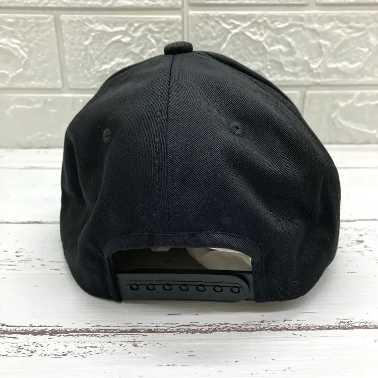 ウノピゥウノウグァーレトレキャップ帽子