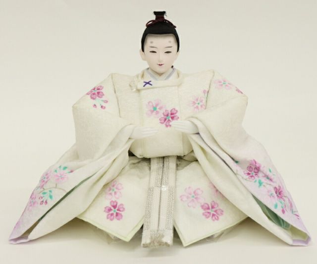 平安東帯雛雛人形❣️(親王飾り) 一段飾り　豪華、美品⚠️屏風のみ別売り ご注意⚠️ 楽天市場】雛人形 親王平飾り 莉央 平安優香 京十二番 親王 花