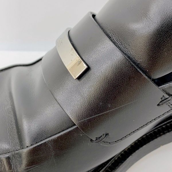 GUCCI スクエアトゥ ローファー シューズ ロゴプレート レザー