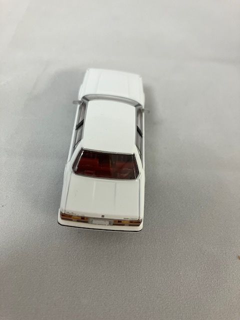 トミカ リミテッドヴィンテージネオ トヨタ クレスタ スーパー