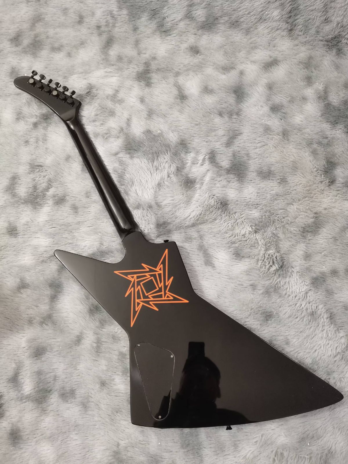 メタリカ llica エクスプローラーギター レプリカ メタリカ Metallica エクスプローラーギター レプリカ - メルカリ