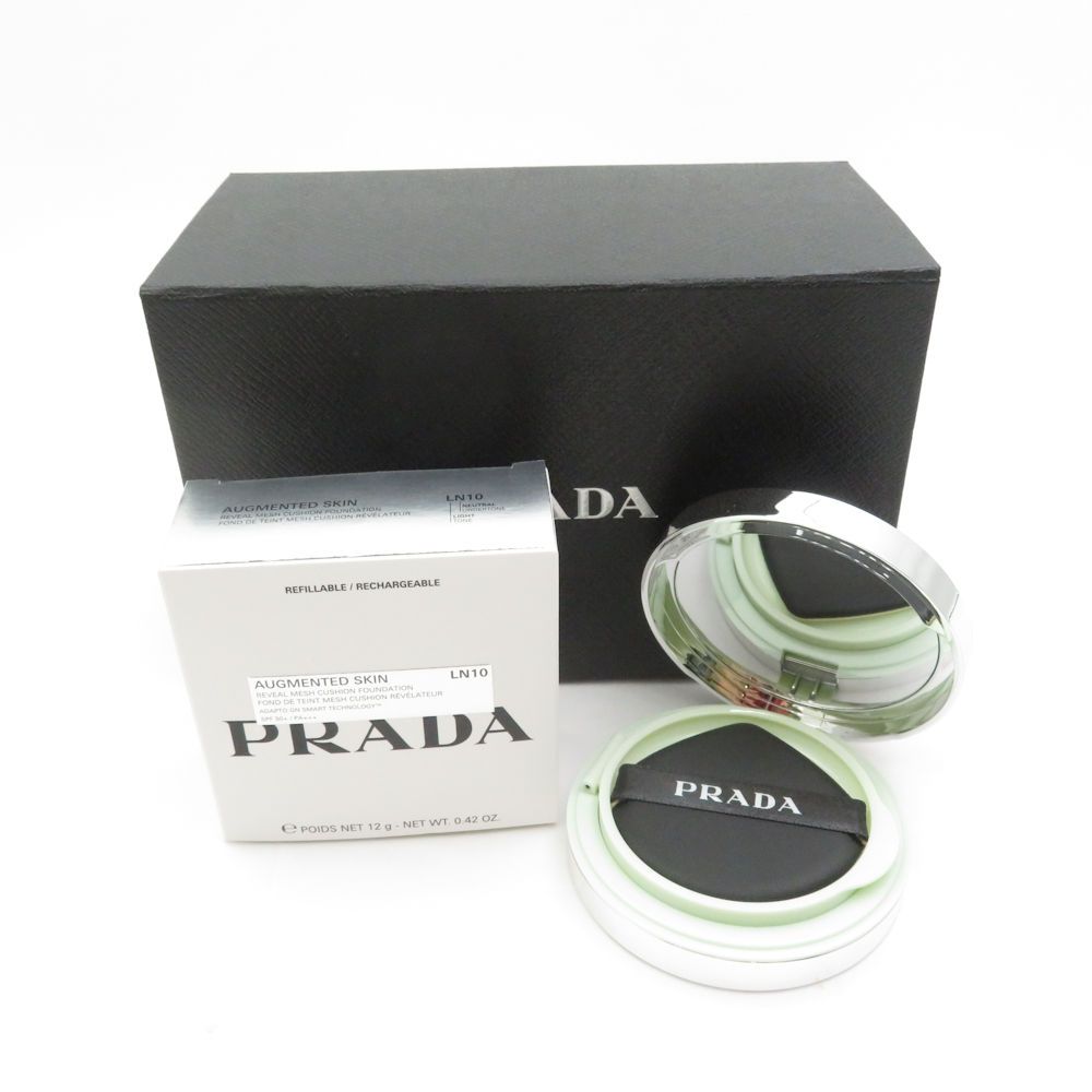 PRADA プラダ リヴィール メッシュ クッション ファンデーション LN10 プラダ メッシュ クッション｜プラダ ビューティ公式オンライン
