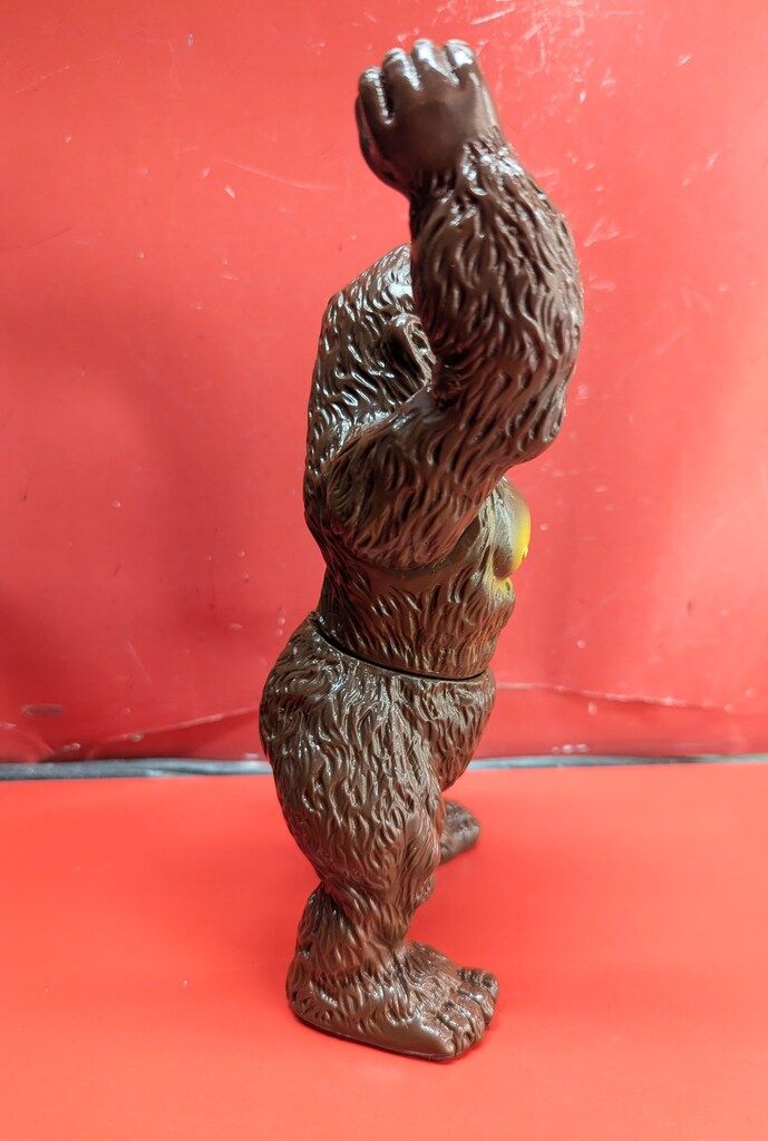 マルサン 復刻 ウルトラ怪獣シリーズ ジャイアントゴリラ 茶成型 黄 金塗装