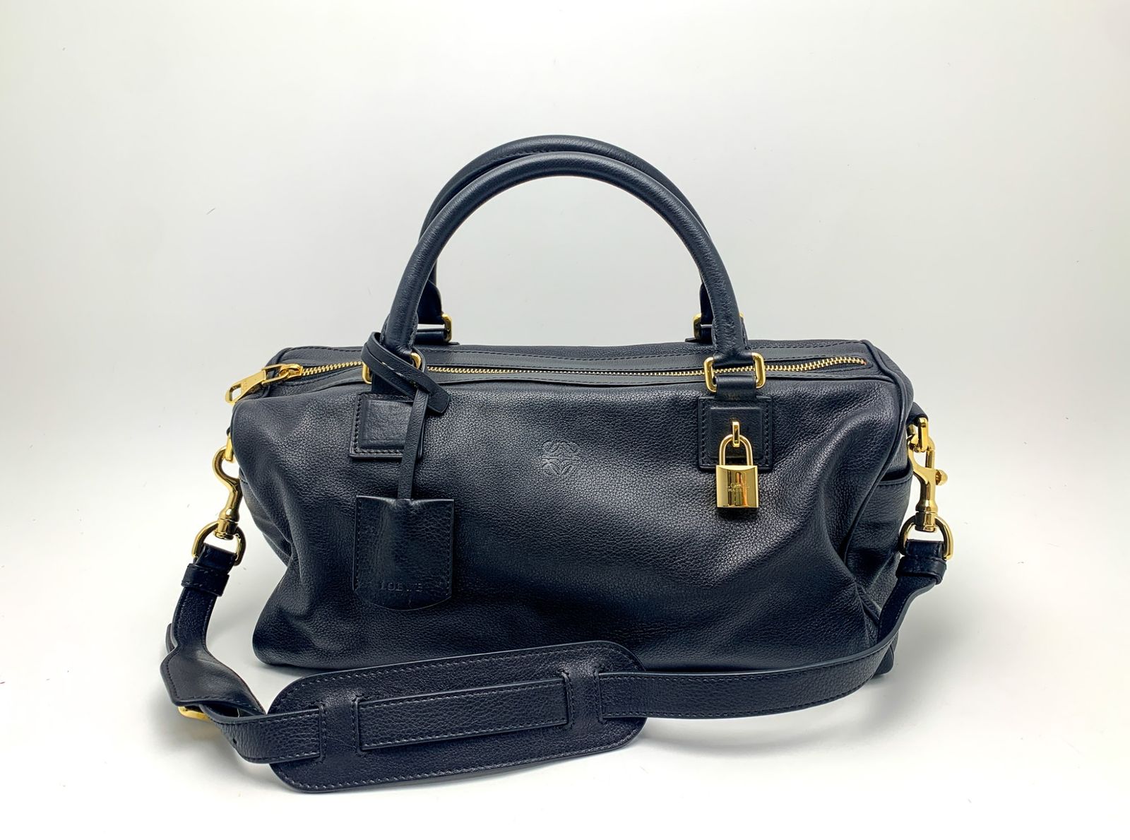 【美品】LOEWE アメ ボストン 2WAYハンドバッグ アナグラム ブラック LOEWE ロエベ 黒 ブラック アナグラム アメ ボストン型 2WAY