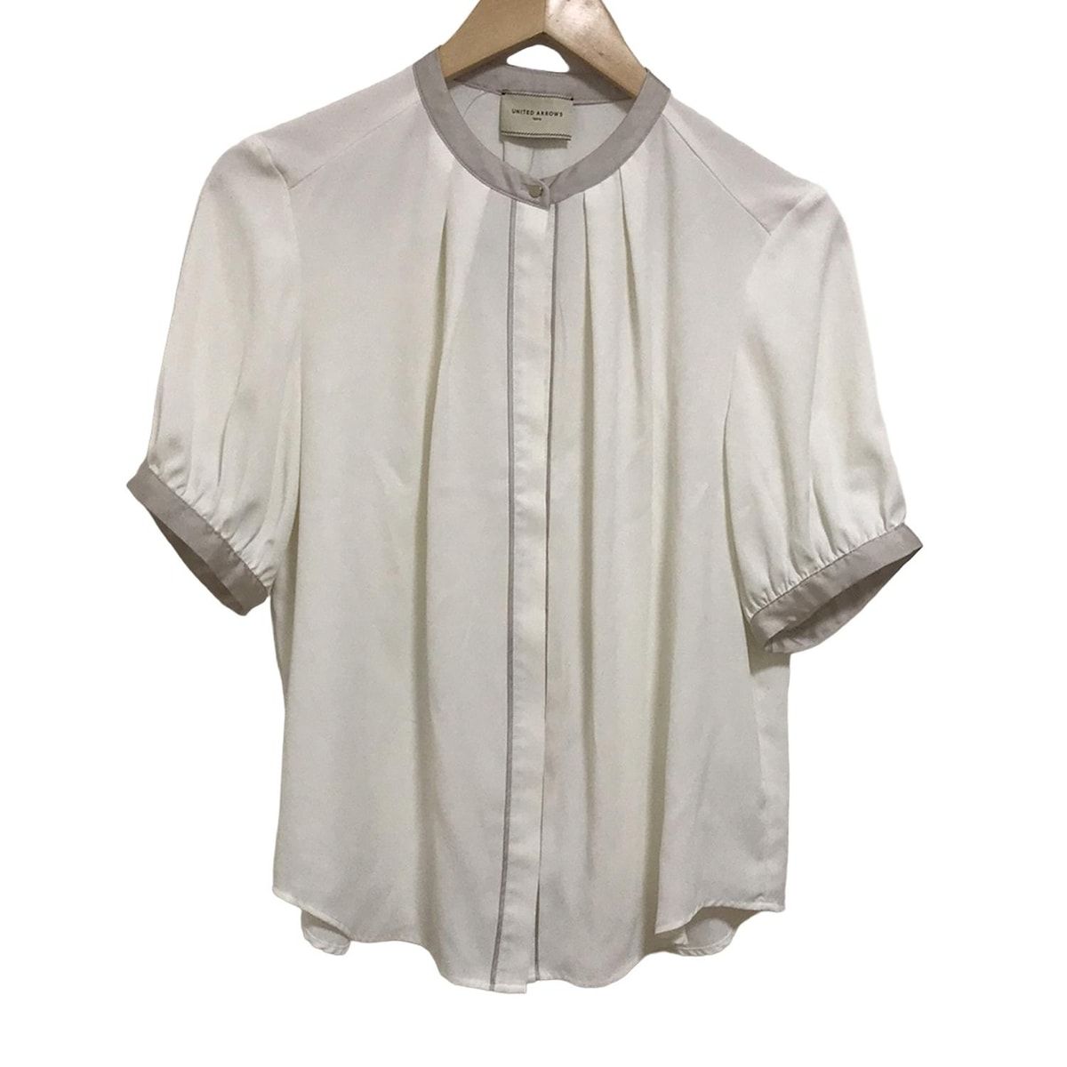 UNITED ARROWS ユナイテッドアローズ 半袖シャツブラウス レディース - 白×ベージュ