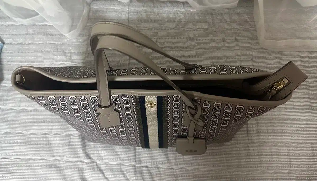 Tory Burch(トリーバーチ) 女性 レディース トートバッグ