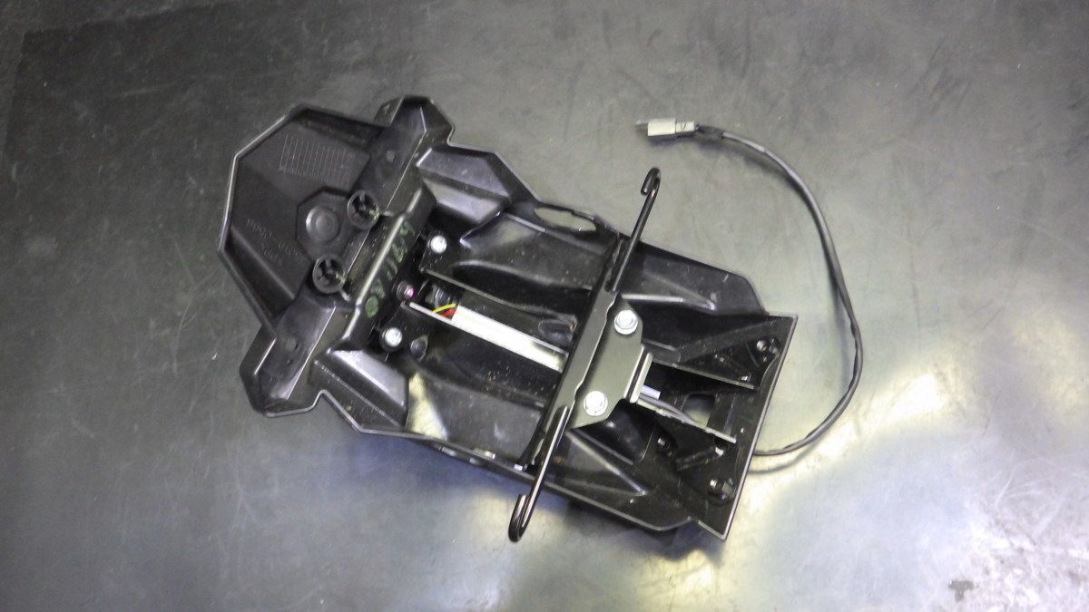 カワサキニンジャ250リアフェンダー35019-0566D-796 純正 カワサキ カワサキニンジャ250リアフェンダー35019-0566D-796 純正 カワサキ