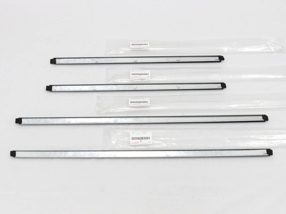 トヨタ純正 80 ランドクルーザー LX450 フロント リア インナードアモール ウェザーストリップ 4点 Inner Door M ing Weatherstrip