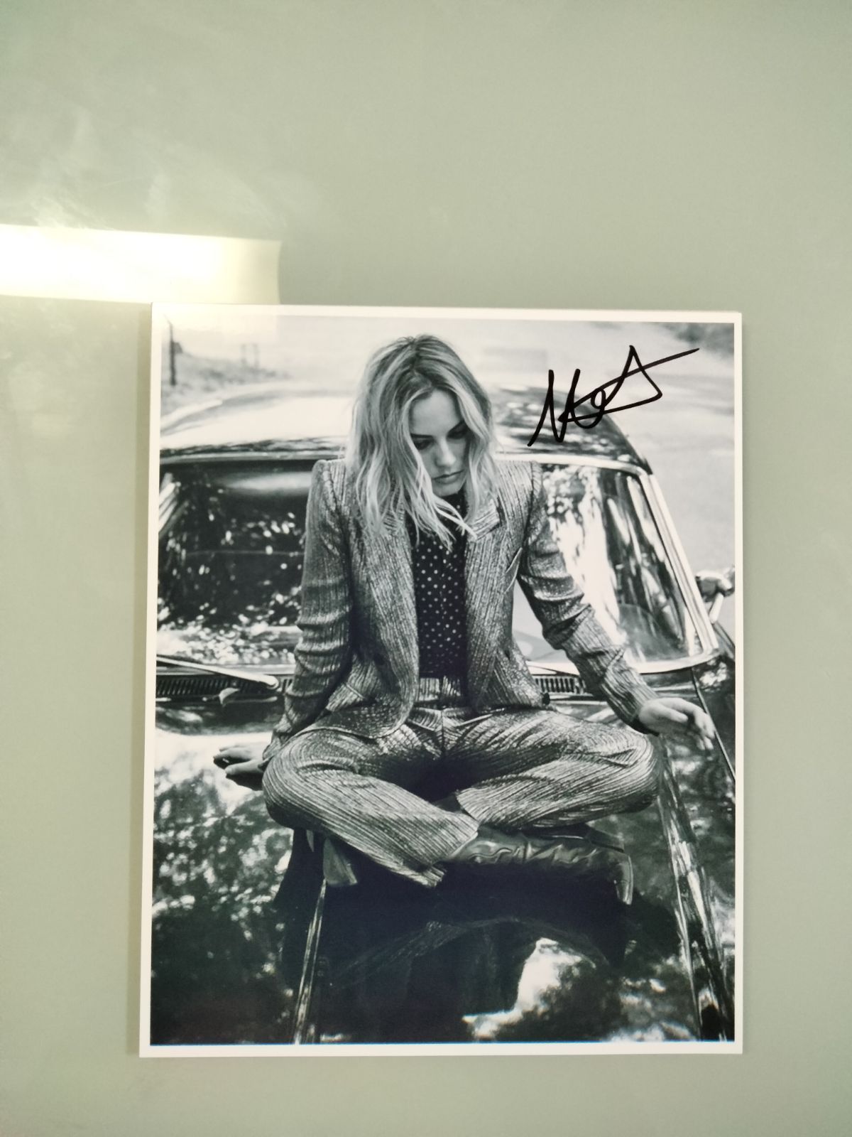 マーゴット・ロビー…直筆サイン入り超大型写真…Margot Robbie