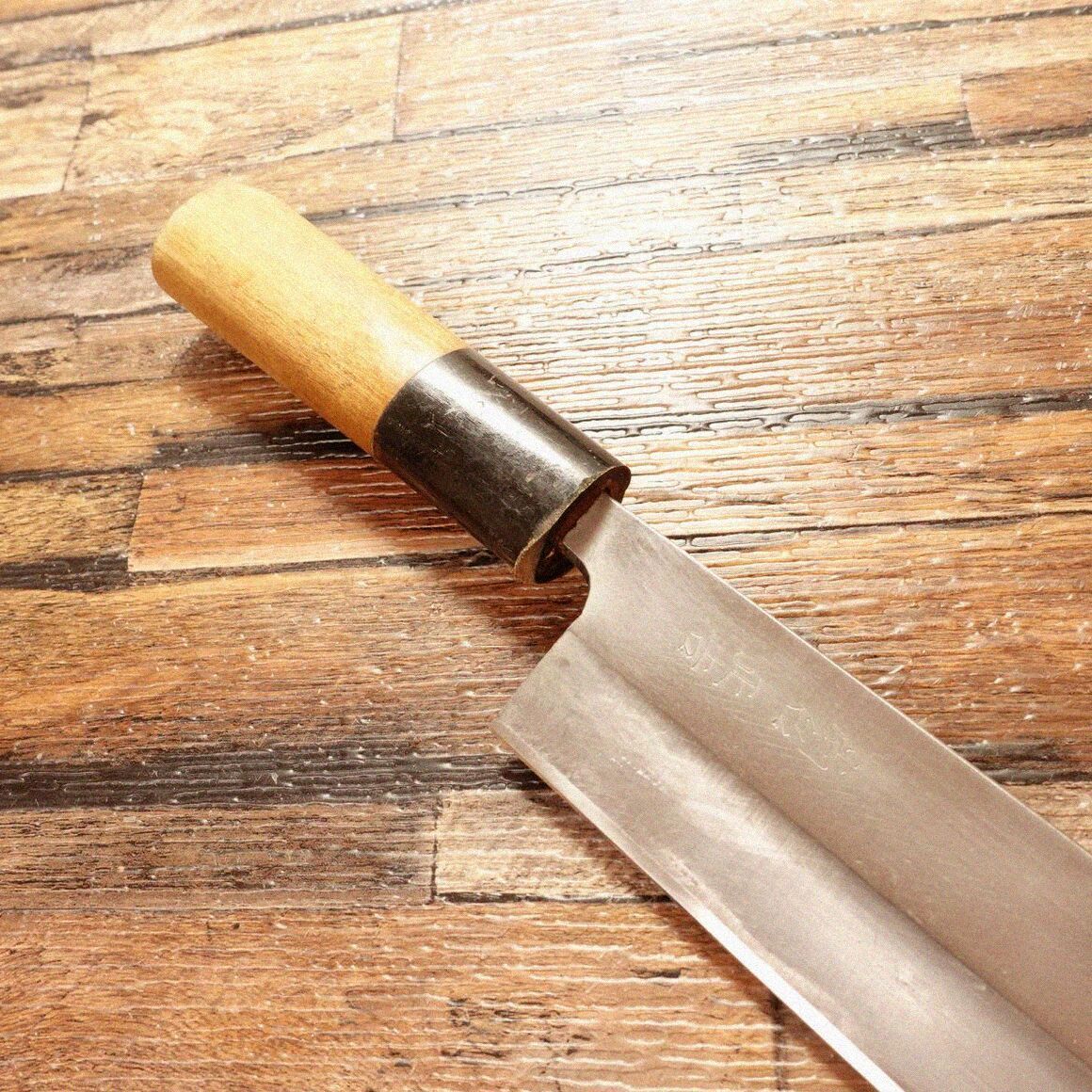 尚台正吉 鰻包丁 水牛柄 うなぎ裂き包丁 木鞘付き 185mm - メルカリ