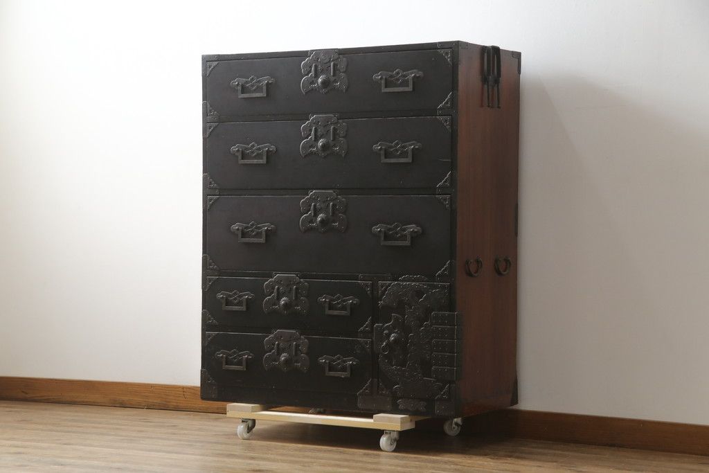 ITO スチールキャビネット②スチール書庫大型引き戸付直接引取り限定価格