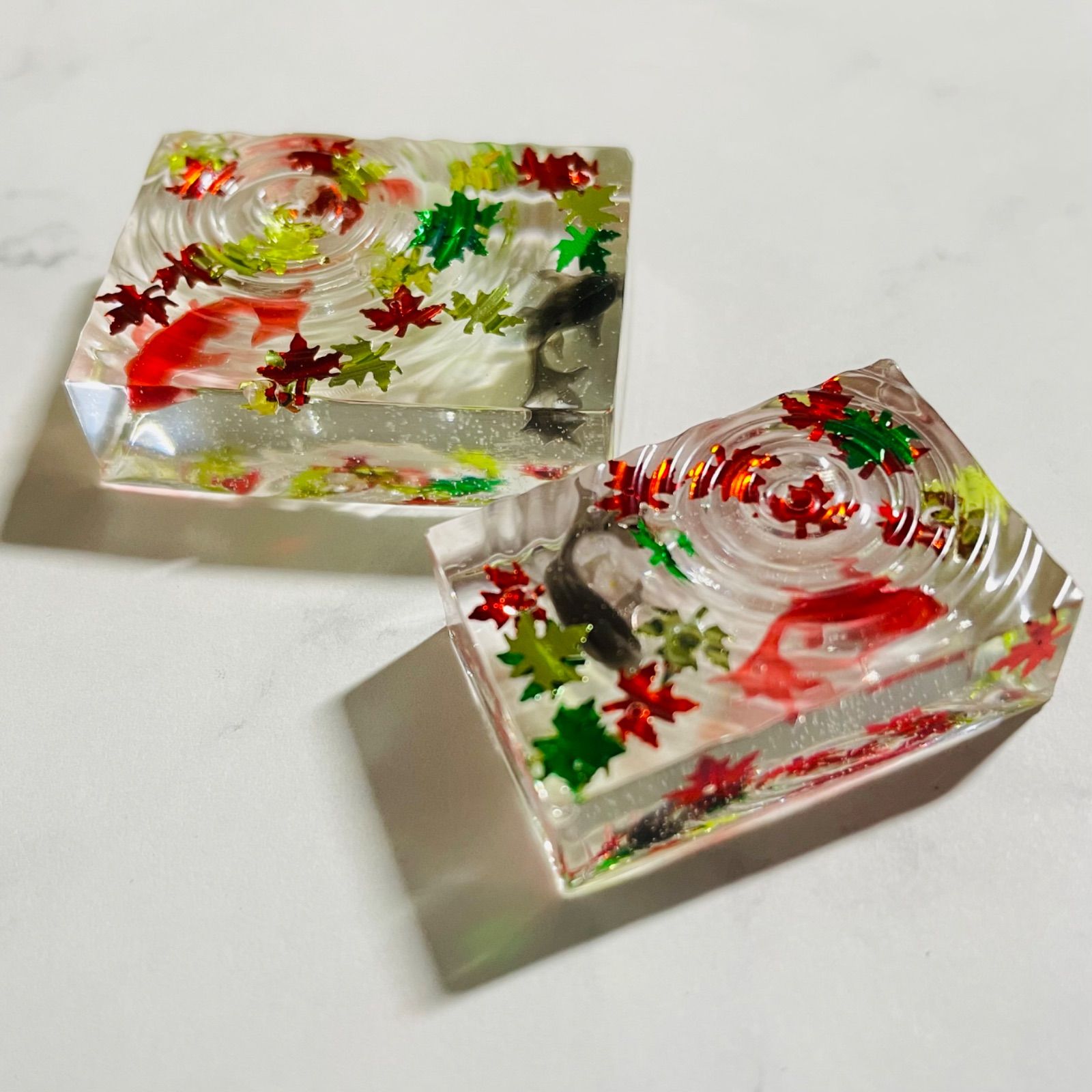 京都の紅葉と泳ぐ金魚　レジン　ジオラマ 京都の紅葉と泳ぐ金魚 レジン ジオラマ