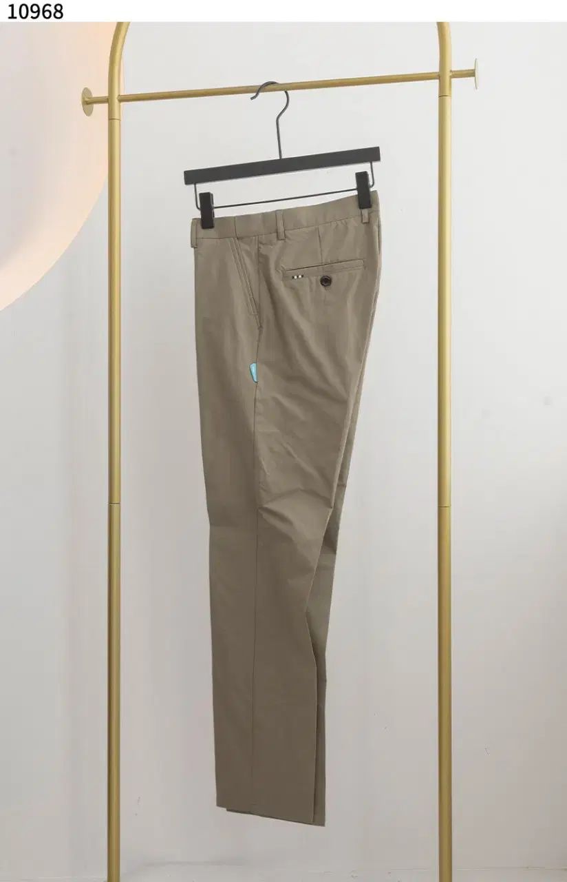 動き パンツ