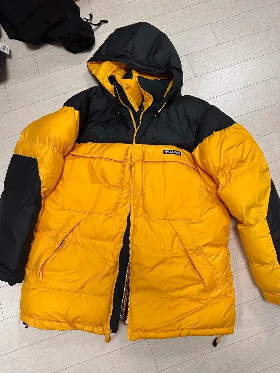 コロンビア Columbia ウモスーツ オーバーサイズ パファー ジャケット xl