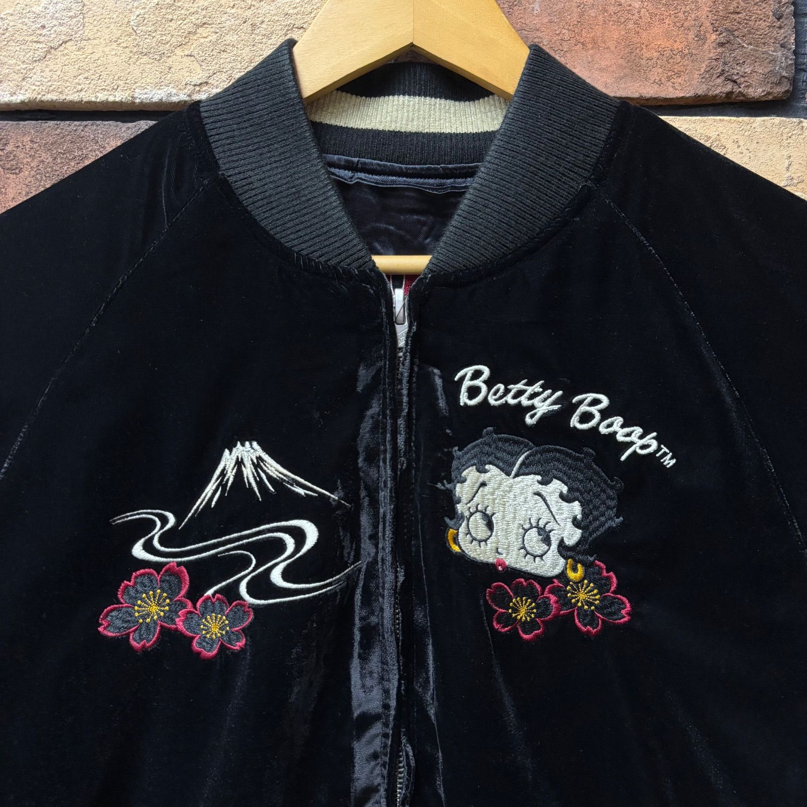 BETTY BOOP/ベティブープ リバーシブルスカジャン】ネバーマインド