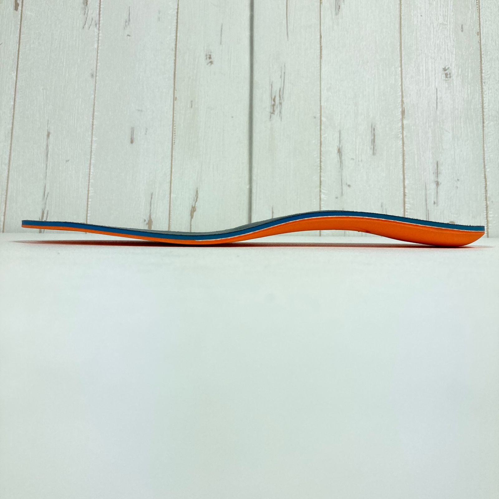 山を歩くインソール