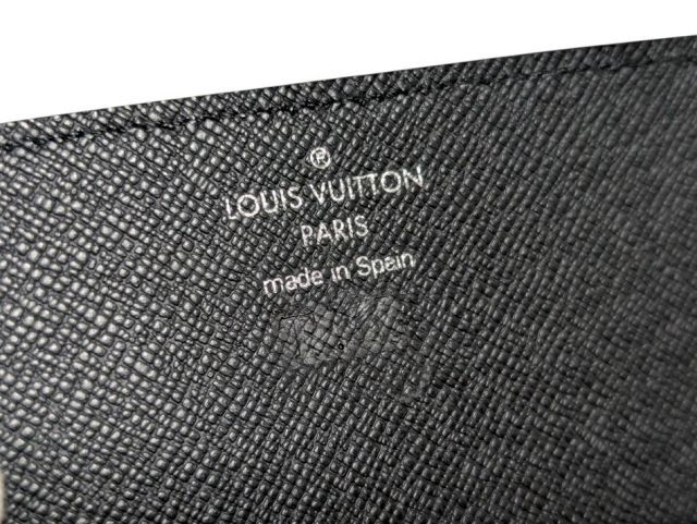 新品同様 ルイヴィトン タイガ アンヴェロップ カルト ドゥ ヴィジット  